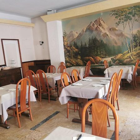 Hotel Le Tourisme Эмбрён Экстерьер фото